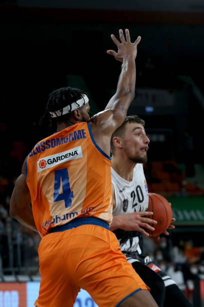 需要极强的 需要极强的